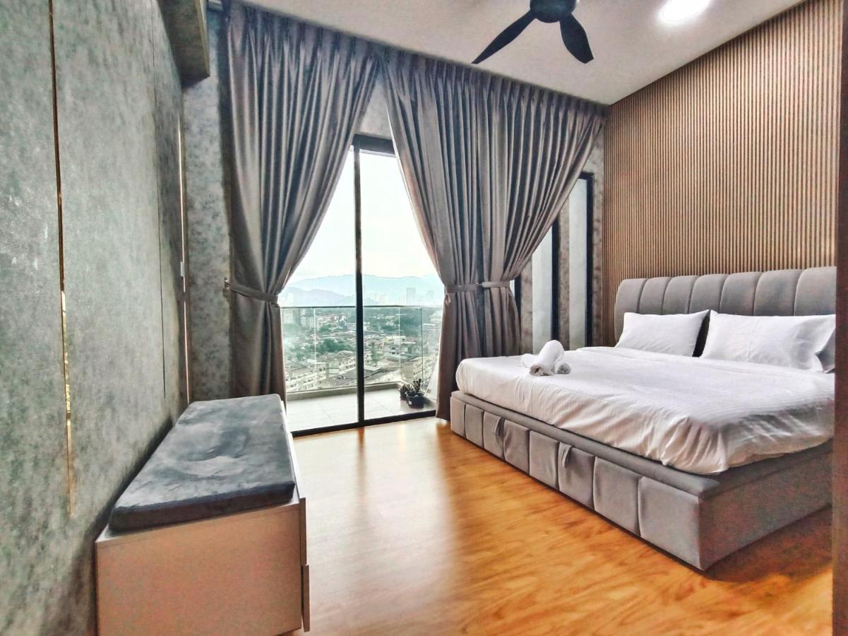 Beacon Executive Suite At Georgetown For 10Pax And 2 Bed Room Exterior photo